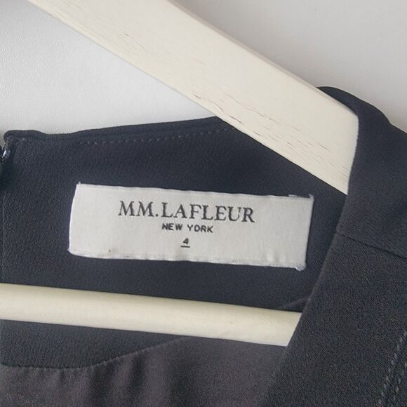 MM.LaFleur womens sleeveless Pencil Dress size 4 black office Classic - Picture 7 of 8